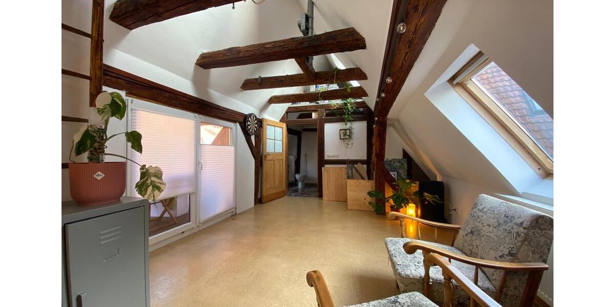 Etagenwohnung Würzburg Dürrbachau - 3 Zimmer, 110 m&sup2;, 1.400&euro; | Angebot:25026431