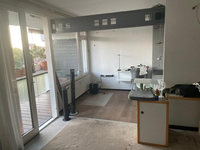 Schöne helle 2 ZKB Wohnung, zentral in Linden zimmer