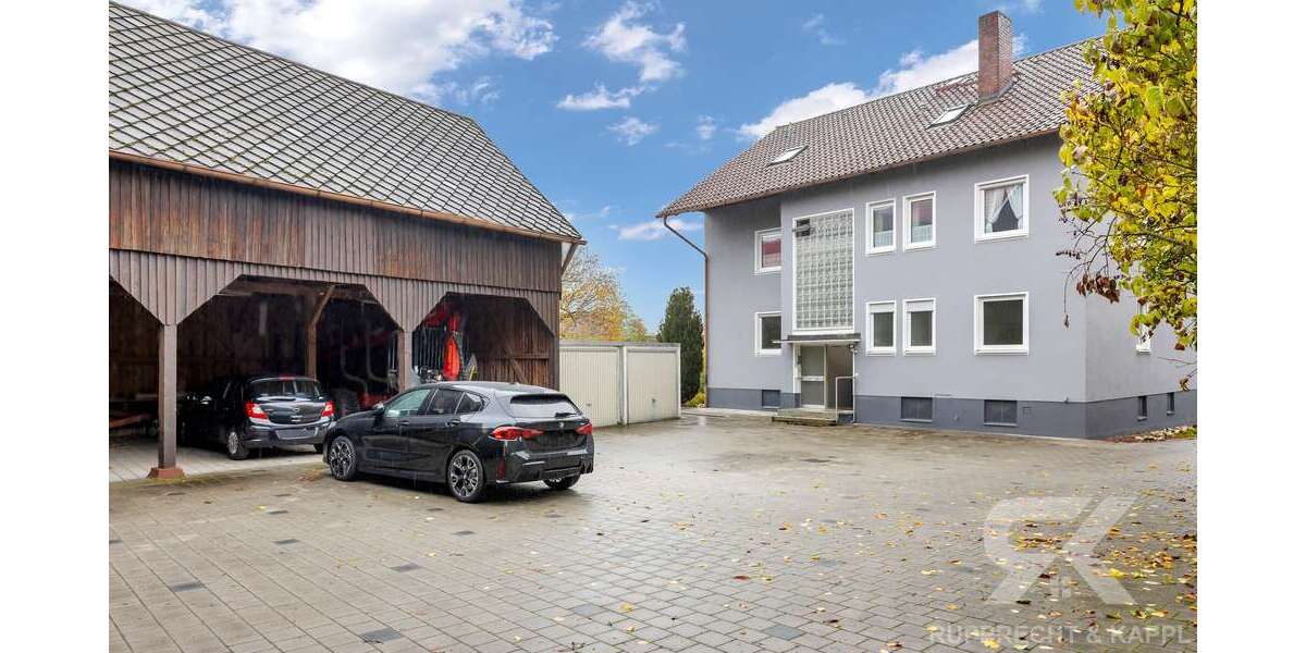 Wohnung zum Mieten in Weiden in der Oberpfalz 1.150 € 103 m² 4 zimmer