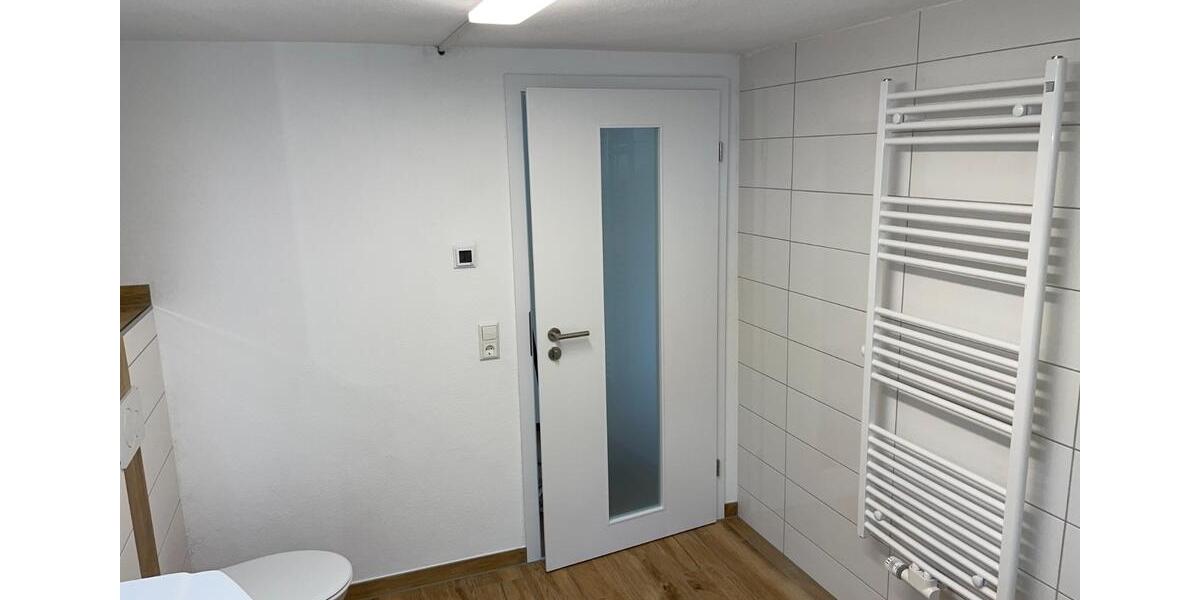 Etagenwohnung Wallerstein - 2 Zimmer, 68 m&sup2;, 680&euro; | Angebot:25759667