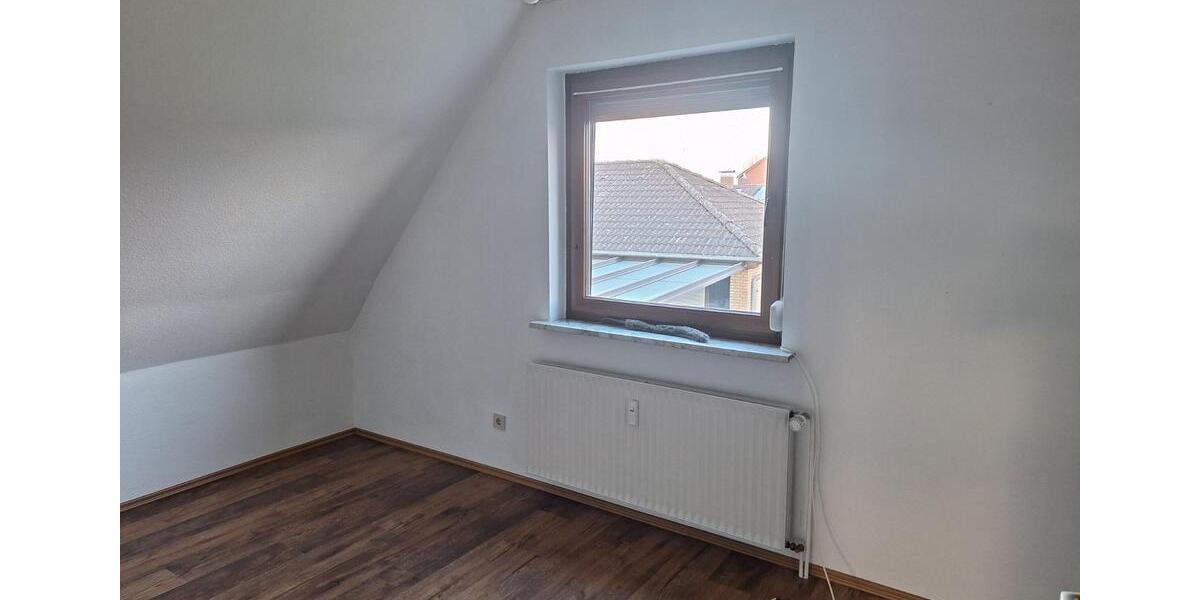 3-Raum-Wohnung mit EBK und Gartenmitbenutzung in Cramme 3 zimmer