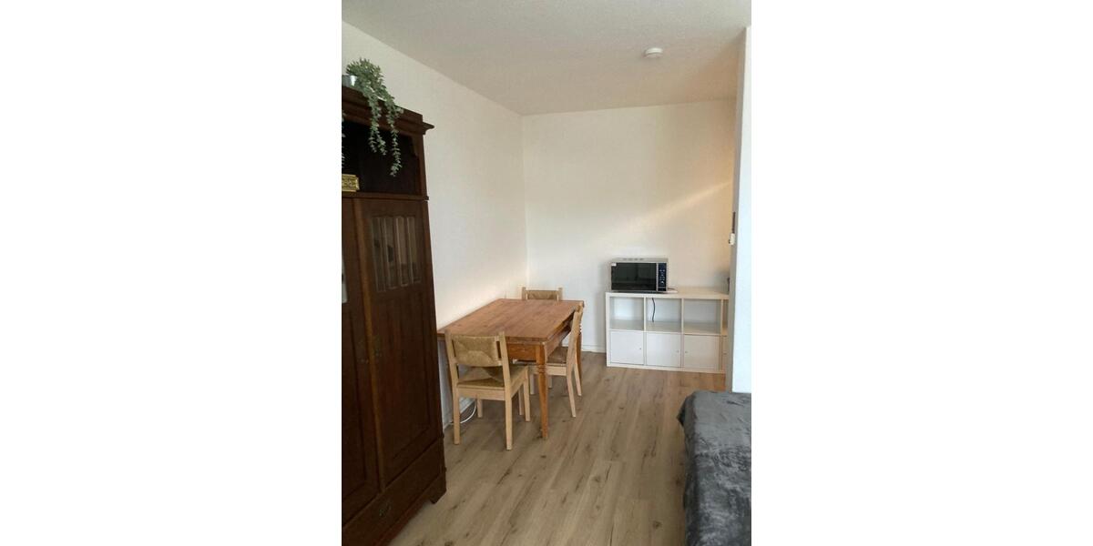 Dachgeschoßwohnung Perleberg - 1 Zimmer, 26 m&sup2;, 525&euro; | Angebot:24831362