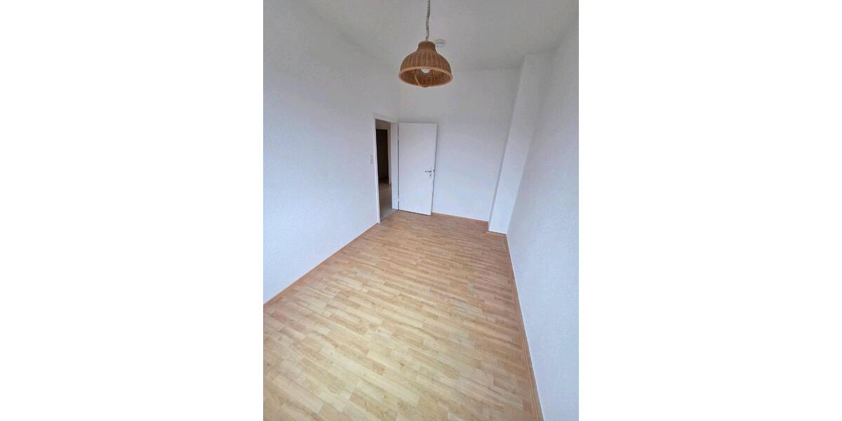 Etagenwohnung Wuppertal - 3 Zimmer, 66 m&sup2;, 699&euro; | Angebot:26026052