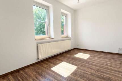 Wohnung Neustadt bei Coburg - 3 Zimmer, 88 m&sup2;, 570&euro; | Angebot:26748834