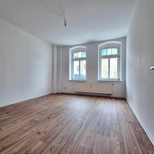 Erdgeschoßwohnung Freiberg - 2 Zimmer, 63 m&sup2;, 377&euro; | Angebot:25047915