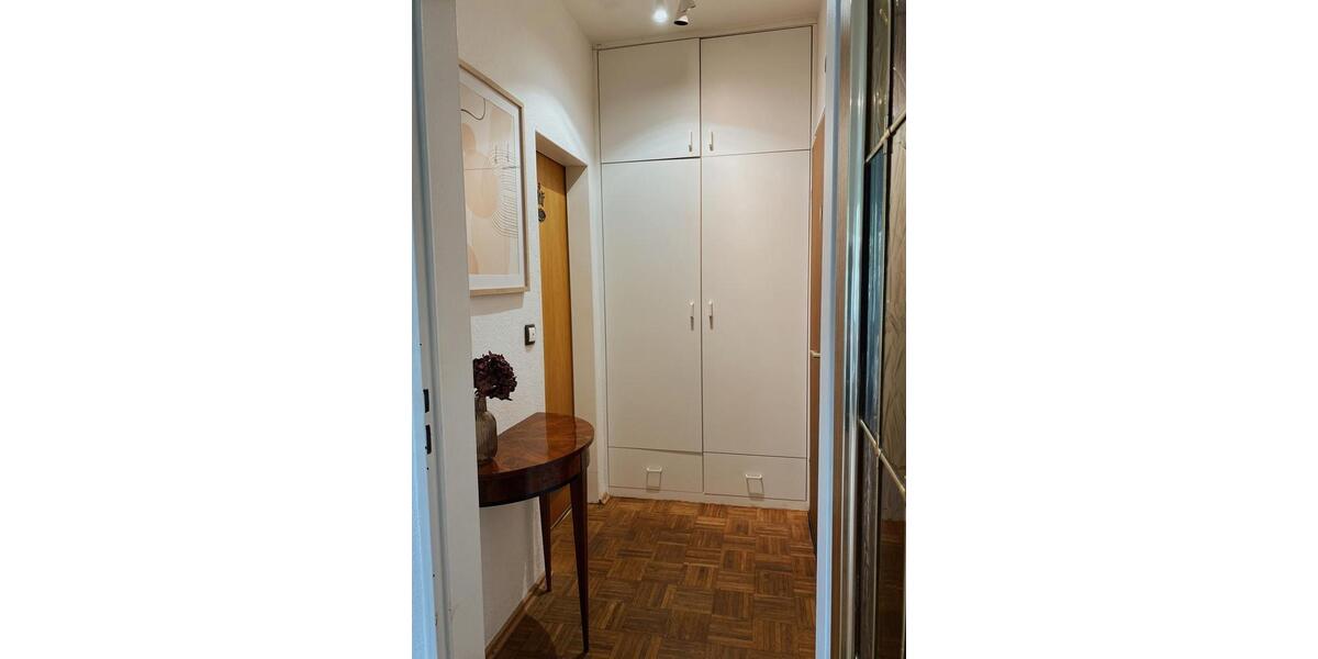 Wohnen auf Zeit Kassel - 2 Zimmer, 75 m&sup2;, 1.300&euro; | Angebot:26541282