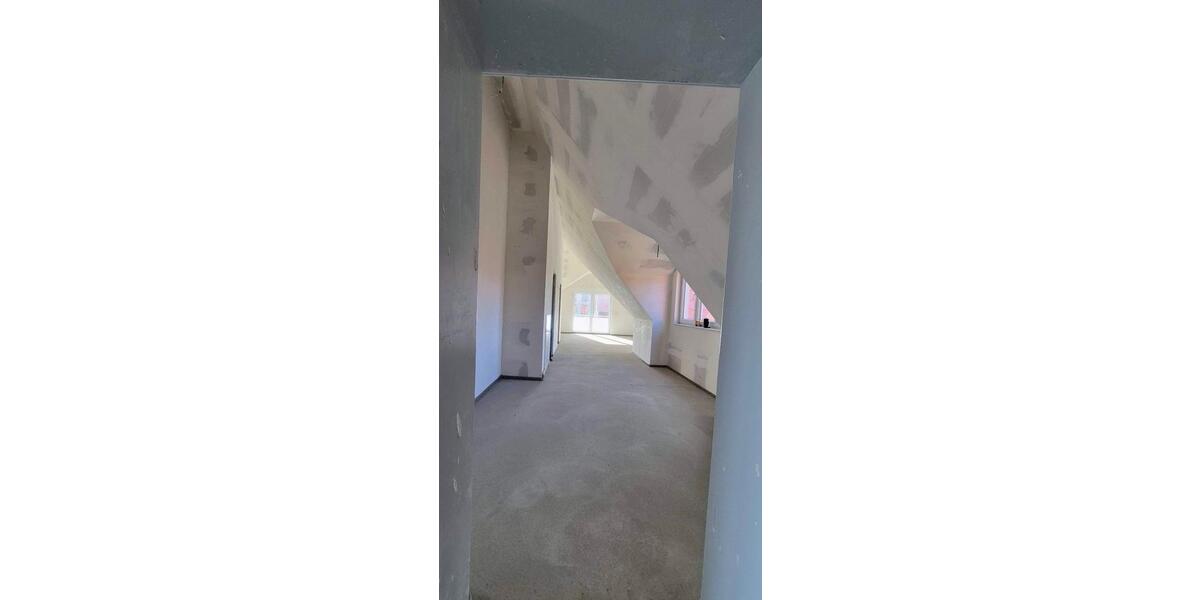Dachgeschoßwohnung Wedemark - 2 Zimmer, 86 m&sup2;, 1.200&euro; | Angebot:26321691