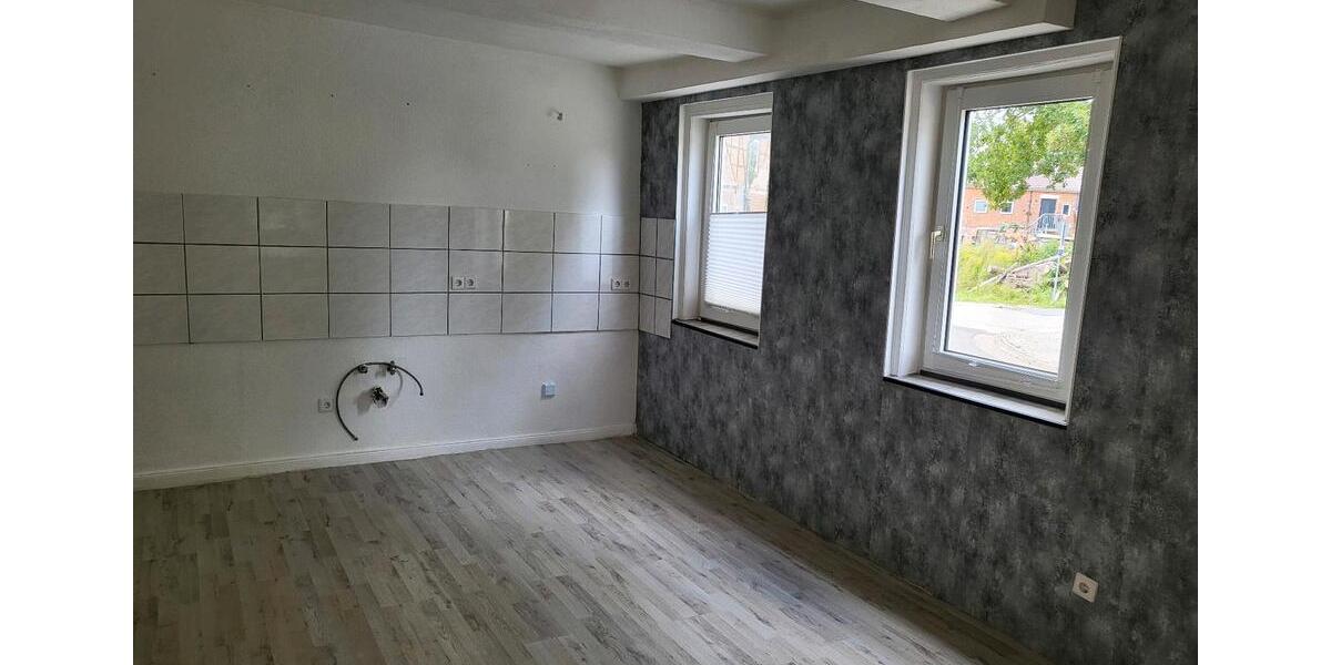 Erdgeschoßwohnung Lehrte - 4 Zimmer, 820&euro; | Angebot:23410219