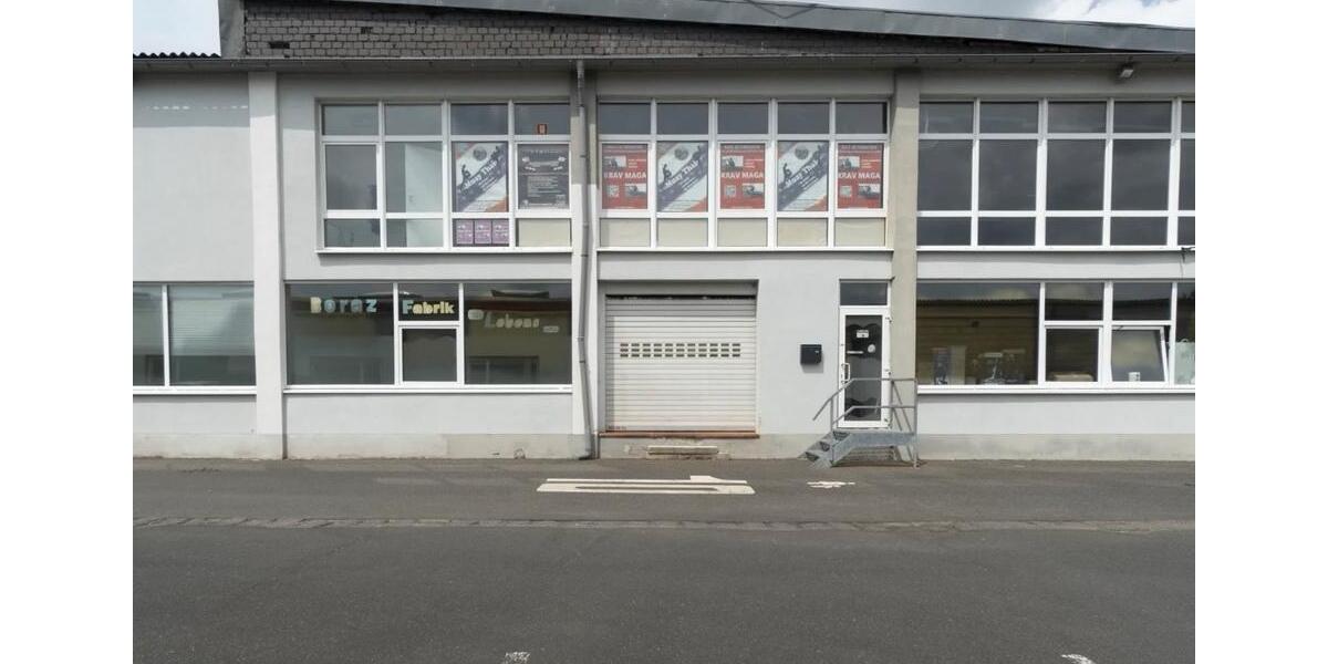 Vielseitig nutzbare 154 m² Lagerhalle mit Rampe und Starkstromanschluss in Hückelhoven zimmer