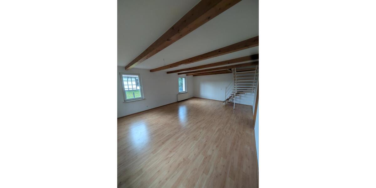 Einfamilienhaus Porta Westfalica - 4 Zimmer, 100 m&sup2;, 1.000&euro; | Angebot:25755306