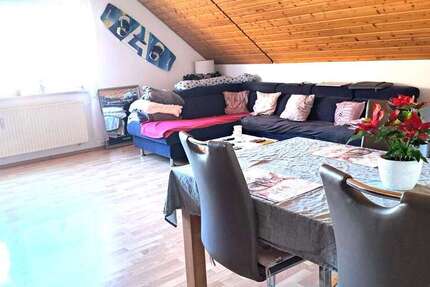 Wohnung Schwalbach - 4 Zimmer, 100 m&sup2;, 650&euro; | Angebot:25293544