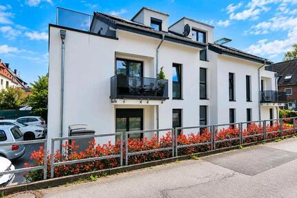 Haus Bielefeld Mitte - 4 Zimmer, 150 m&sup2;, 1.950&euro; | Angebot:27625891