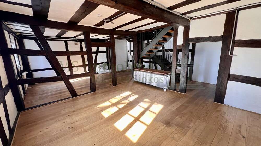 Einfamilienhaus Lampertheim - 6 Zimmer, 150 m&sup2;, 1.350&euro; | Angebot:27163110