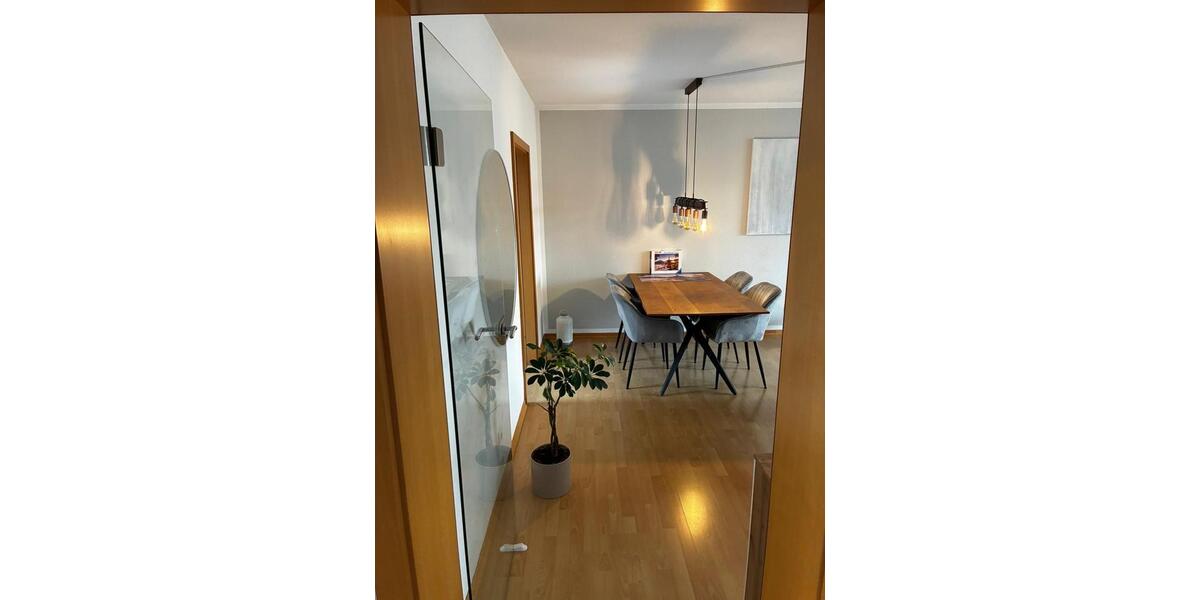 Dachgeschoßwohnung Neuss Gnadental - 2 Zimmer, 65 m&sup2;, 810&euro; | Angebot:25261455