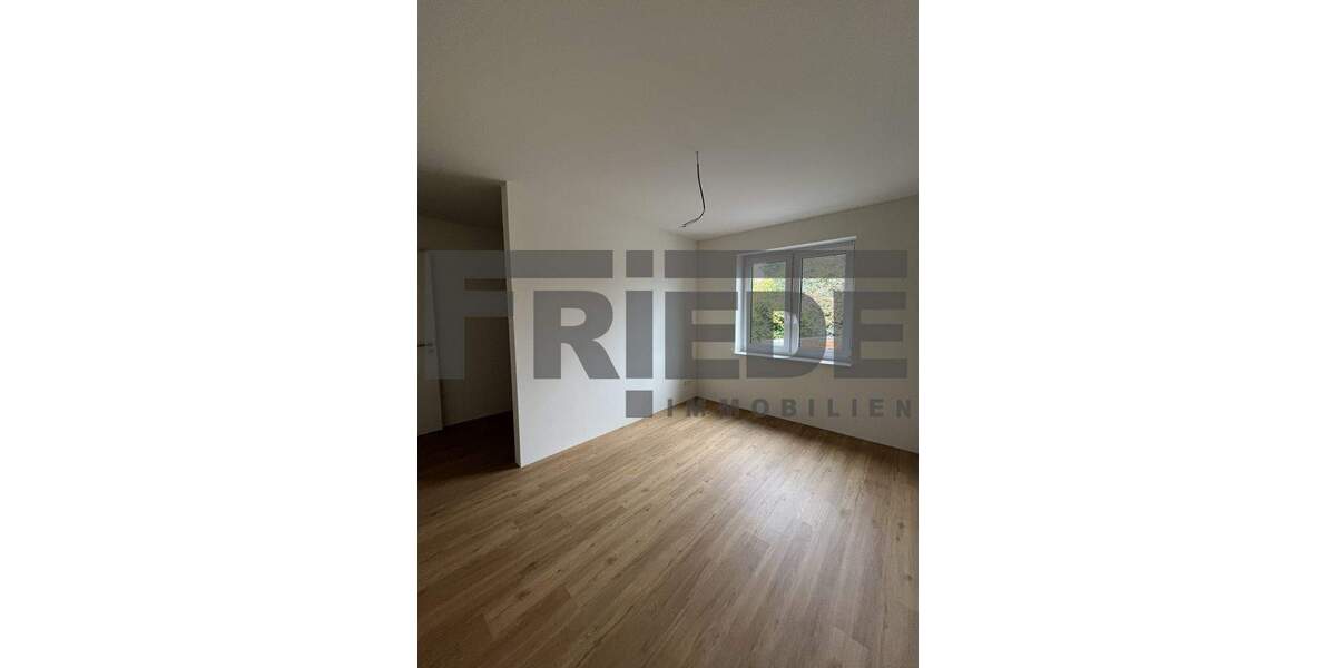 Etagenwohnung Bienenbüttel - 3 Zimmer, 103 m&sup2;, 1.239&euro; | Angebot:24708223