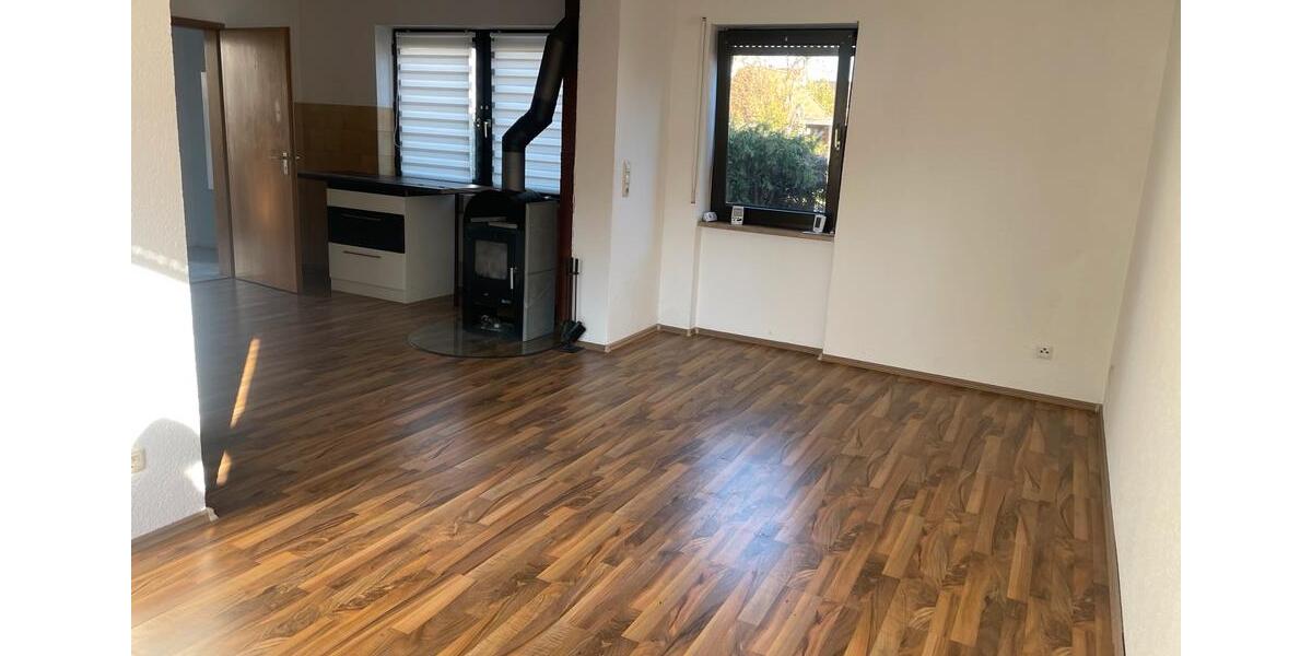 Einfamilienhaus Röthenbach an der Pegnitz - 2 Zimmer, 60 m&sup2;, 800&euro; | Angebot:26080469