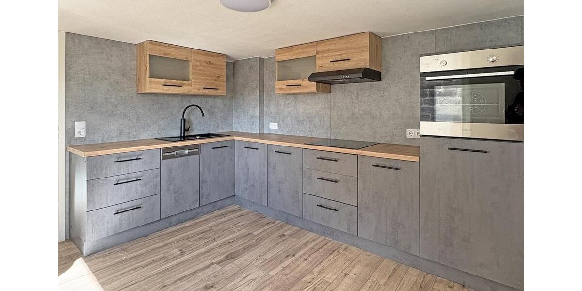Etagenwohnung Kronach - 3 Zimmer, 120 m&sup2;, 950&euro; | Angebot:26131542