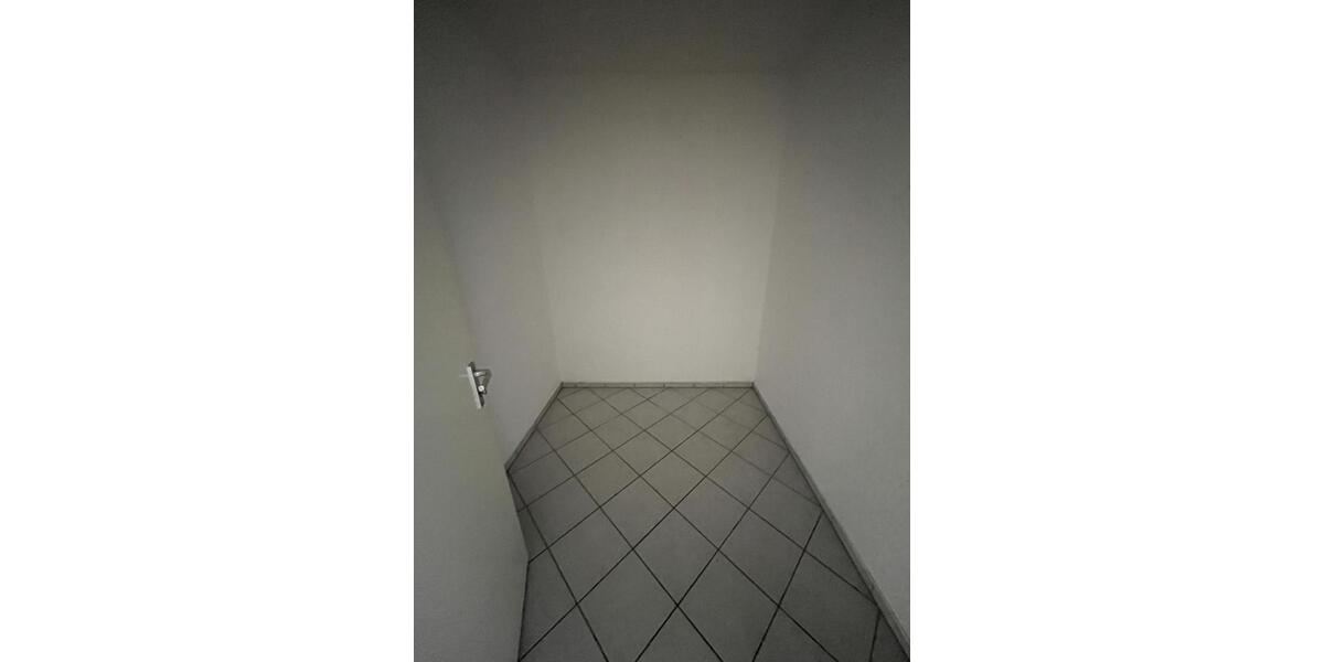 Etagenwohnung Bielefeld Jöllenbeck - 2 Zimmer, 77 m&sup2;, 610&euro; | Angebot:24753485