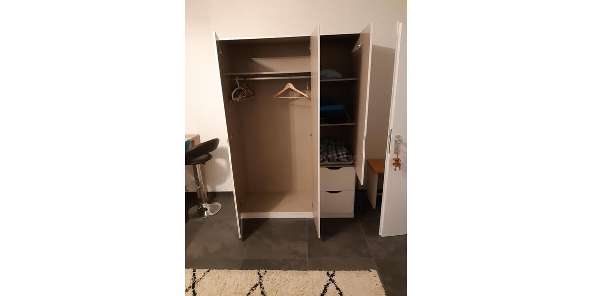 Wohnen auf Zeit Sankt Ingbert - 1 Zimmer, 27 m&sup2;, 500&euro; | Angebot:26445682