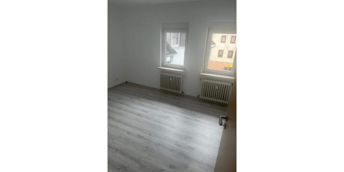 Etagenwohnung Nidda - 3 Zimmer, 80 m&sup2;, 680&euro; | Angebot:26041329