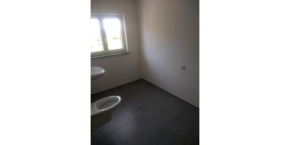 Dachgeschoßwohnung Brand-Erbisdorf Erbisdorf - 4 Zimmer, 69 m&sup2;, 380&euro; | Angebot:26688575