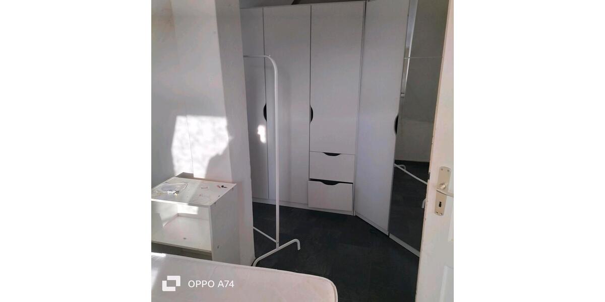 Dachgeschoßwohnung Hameln Kernstadt - 3 Zimmer, 78 m&sup2;, 826&euro; | Angebot:24864734