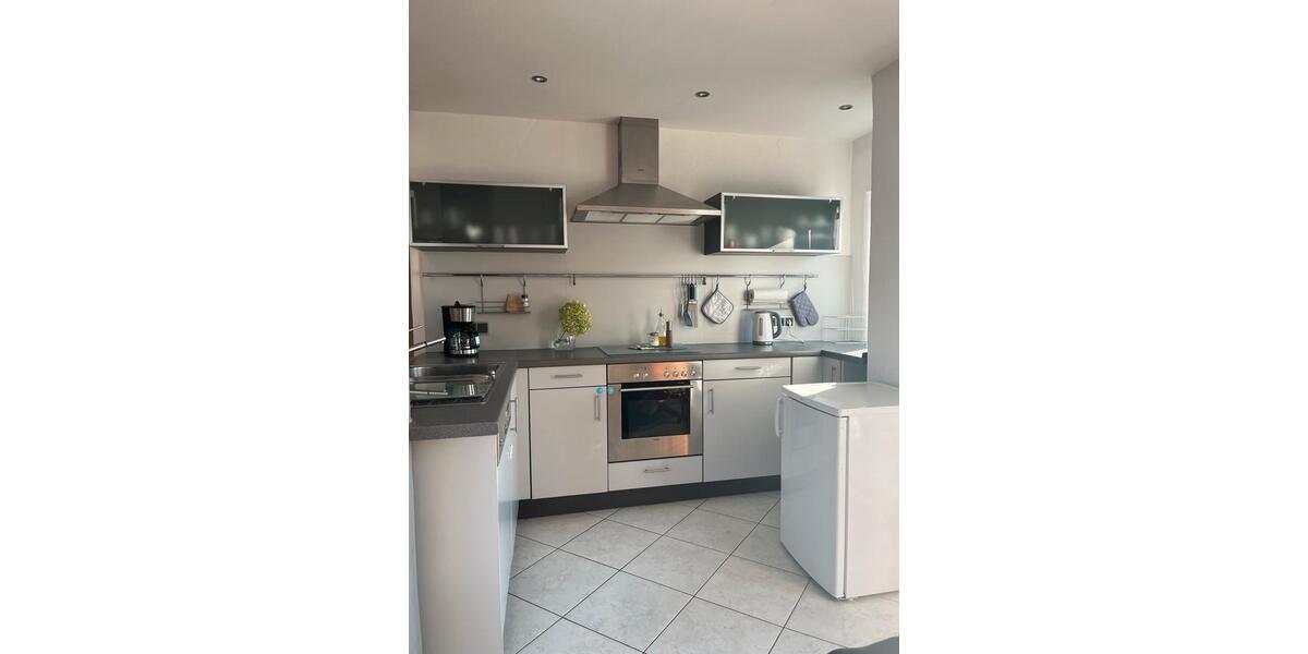 Dachgeschoßwohnung Obernburg am Main - 2 Zimmer, 65 m&sup2;, 1.350&euro; | Angebot:25181726