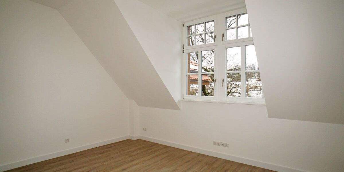 Etagenwohnung Freital / Saalhausen Saalhausen - 4 Zimmer, 123 m&sup2;, 1.250&euro; | Angebot:24685811