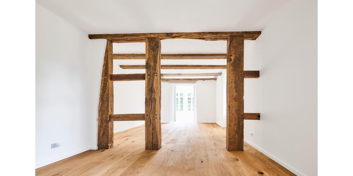 Erdgeschoßwohnung Detmold Hiddesen - 3 Zimmer, 143 m&sup2;, 1.859&euro; | Angebot:25807068