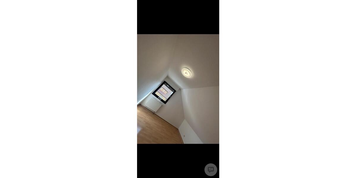 Dachgeschoßwohnung Sindelfingen Sindelfingen (Stadt) - 2 Zimmer, 64 m&sup2;, 865&euro; | Angebot:26646762