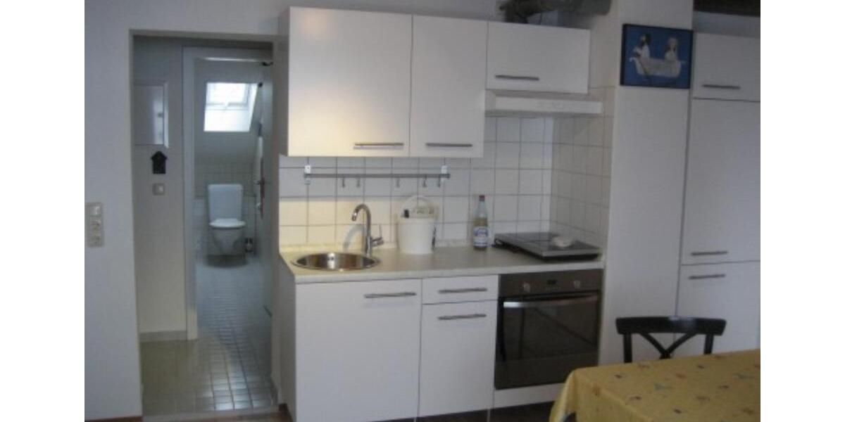 Dachgeschoßwohnung Berkheim - 2 Zimmer, 38 m&sup2;, 555&euro; | Angebot:24832866