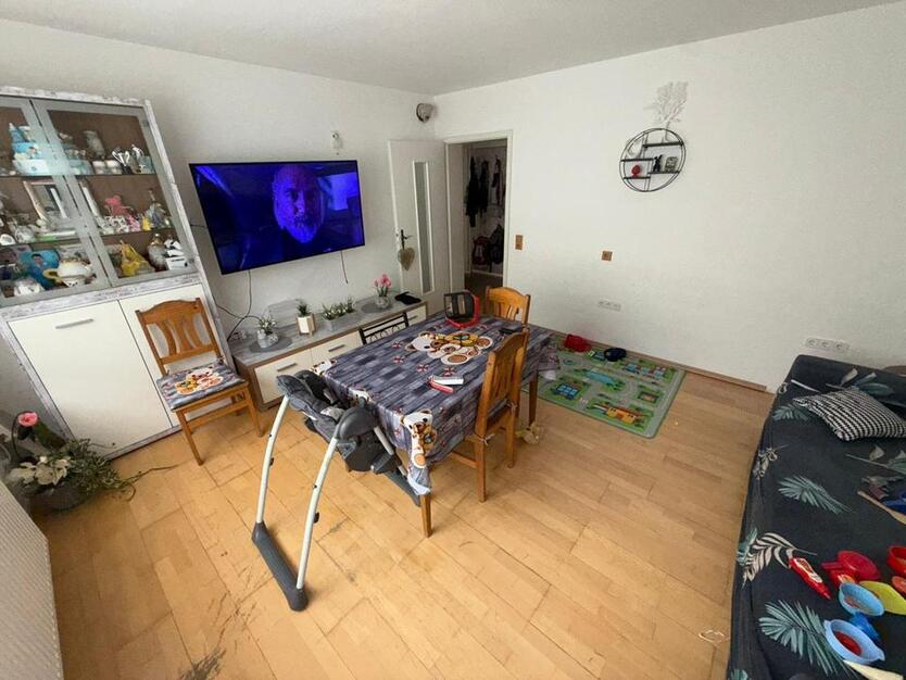 3-Zimmer-Wohnung mit Balkon in zentraler Lage von Pforzheim 870 € zimmer