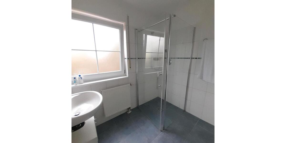 WG Zimmer von Januar bis April in Bad Endorf ab sofort 2 zimmer