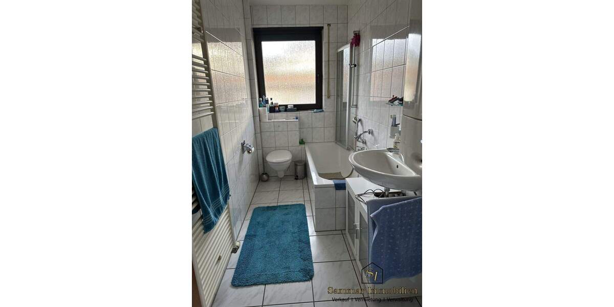 Etagenwohnung Mönchengladbach Wickrath - 3 Zimmer, 76 m&sup2;, 900&euro; | Angebot:23953834