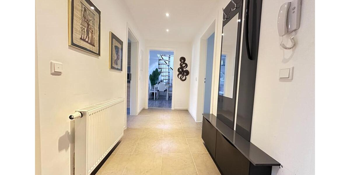 Wohnen auf Zeit Essen Südviertel - 3 Zimmer, 67 m&sup2;, 2.100&euro; | Angebot:26311546