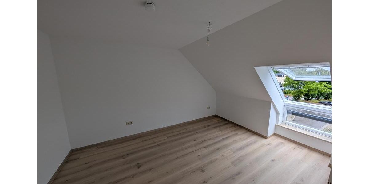 Dachgeschoßwohnung Simbach am Inn - 2 Zimmer, 35 m&sup2;, 530&euro; | Angebot:24472765