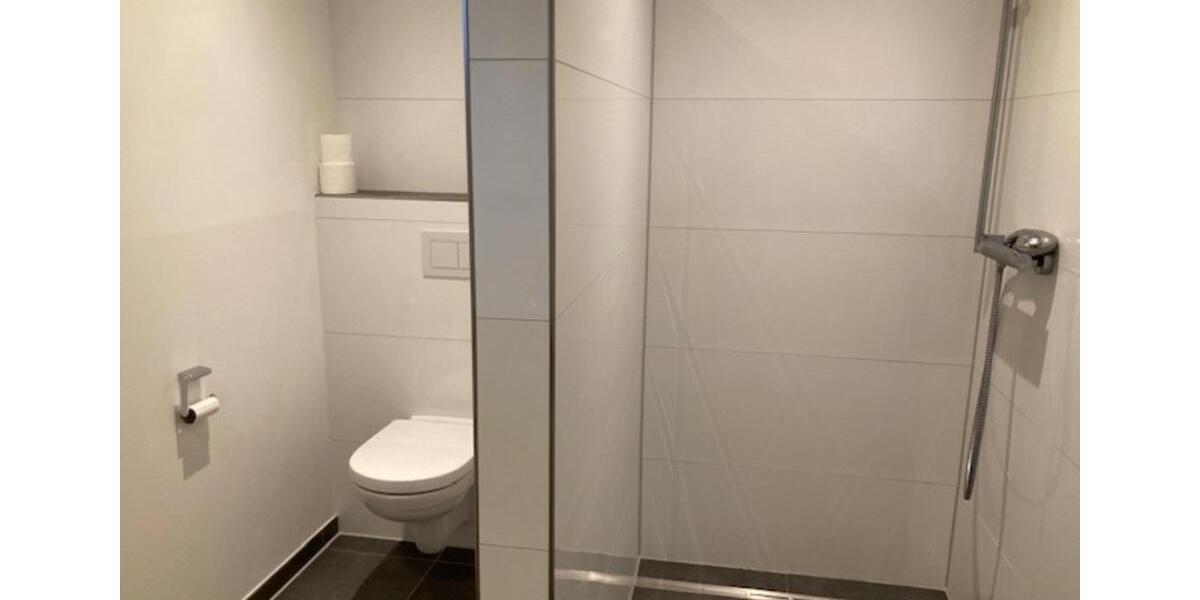 Wohnen auf Zeit Papenburg - 3 Zimmer, 90 m&sup2;, 30&euro; | Angebot:23012855