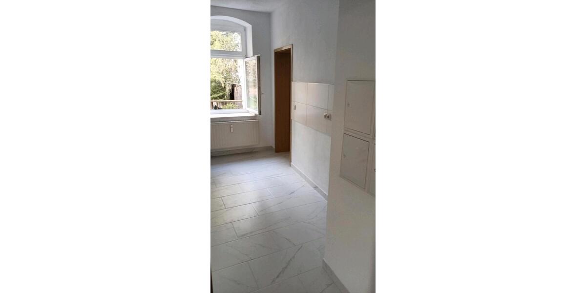 Etagenwohnung Schleiz - 3 Zimmer, 68 m&sup2;, 450&euro; | Angebot:26299851