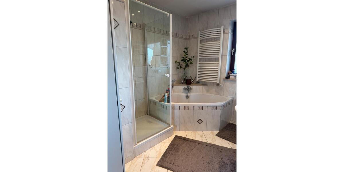 Etagenwohnung München Trudering-Riem - 5 Zimmer, 130 m&sup2;, 2.500&euro; | Angebot:25843466