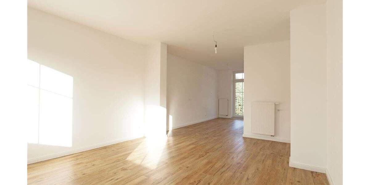 Etagenwohnung Frankenberg - 4 Zimmer, 100 m&sup2;, 600&euro; | Angebot:24388676