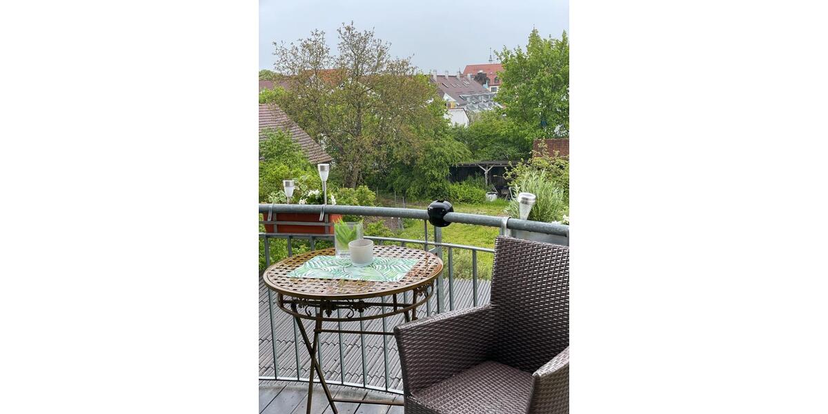 Dachgeschoßwohnung München Schwabing-West - 3.5 Zimmer, 94 m&sup2;, 2.350&euro; | Angebot:25839221