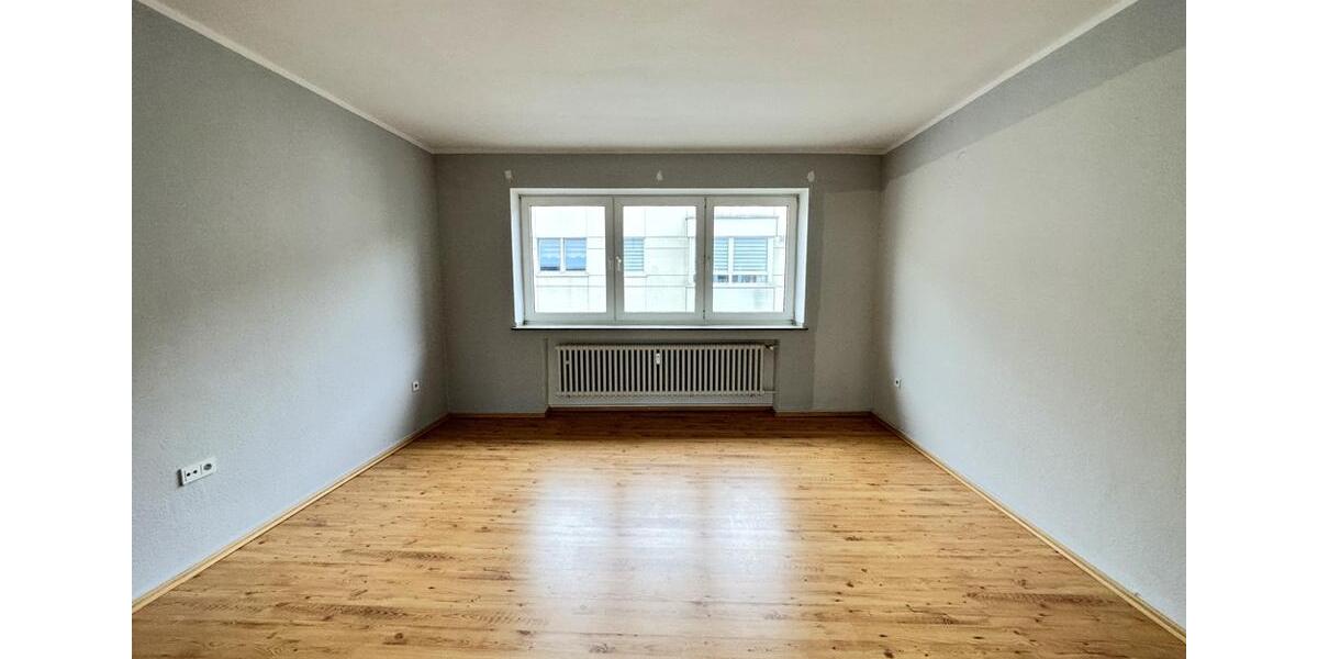 Etagenwohnung Gelsenkirchen - 4 Zimmer, 130 m&sup2;, 750&euro; | Angebot:21437740