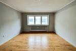 Etagenwohnung Gelsenkirchen - 4 Zimmer, 130 m&sup2;, 750&euro; | Angebot:21437740