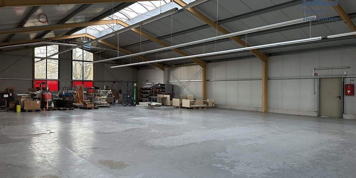 Gewerbeobjekt Kitzingen Etwashausen - 1.800&euro; | Angebot:24207078