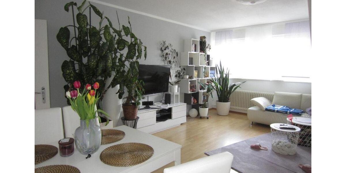 Dachgeschoßwohnung Bad Schwalbach - 3 Zimmer, 94 m&sup2;, 750&euro; | Angebot:25991168