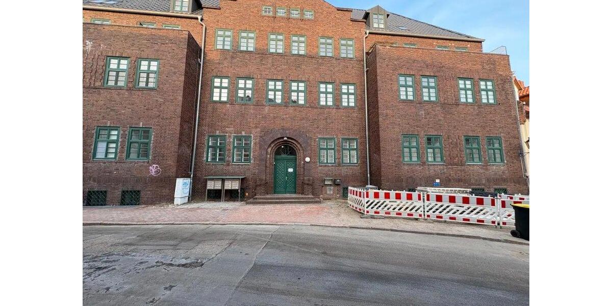 Dachgeschoßwohnung Wismar Altstadt - 1.5 Zimmer, 38 m&sup2;, 499&euro; | Angebot:26551033