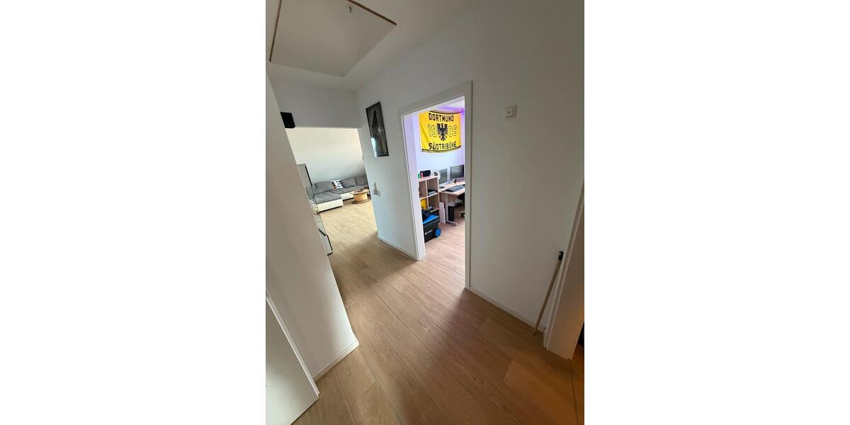 Dachgeschoßwohnung Großefehn - 3 Zimmer, 85 m&sup2;, 750&euro; | Angebot:26041146