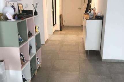 Wohnung Sinsheim - 3 Zimmer, 90 m&sup2;, 1.090&euro; | Angebot:26833088