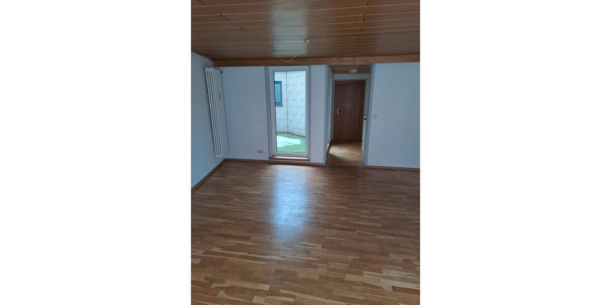 Etagenwohnung Geroldsgrün - 5 Zimmer, 135 m&sup2;, 740&euro; | Angebot:26102587
