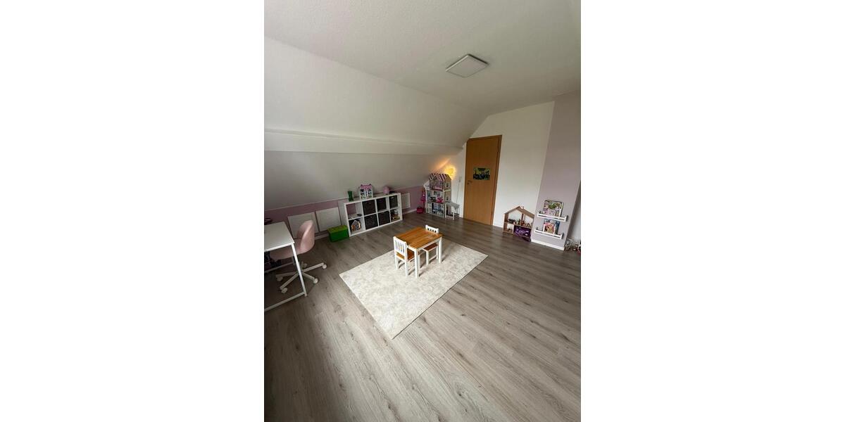 Erdgeschoßwohnung Ostrhauderfehn - 4 Zimmer, 133 m&sup2;, 900&euro; | Angebot:26482095